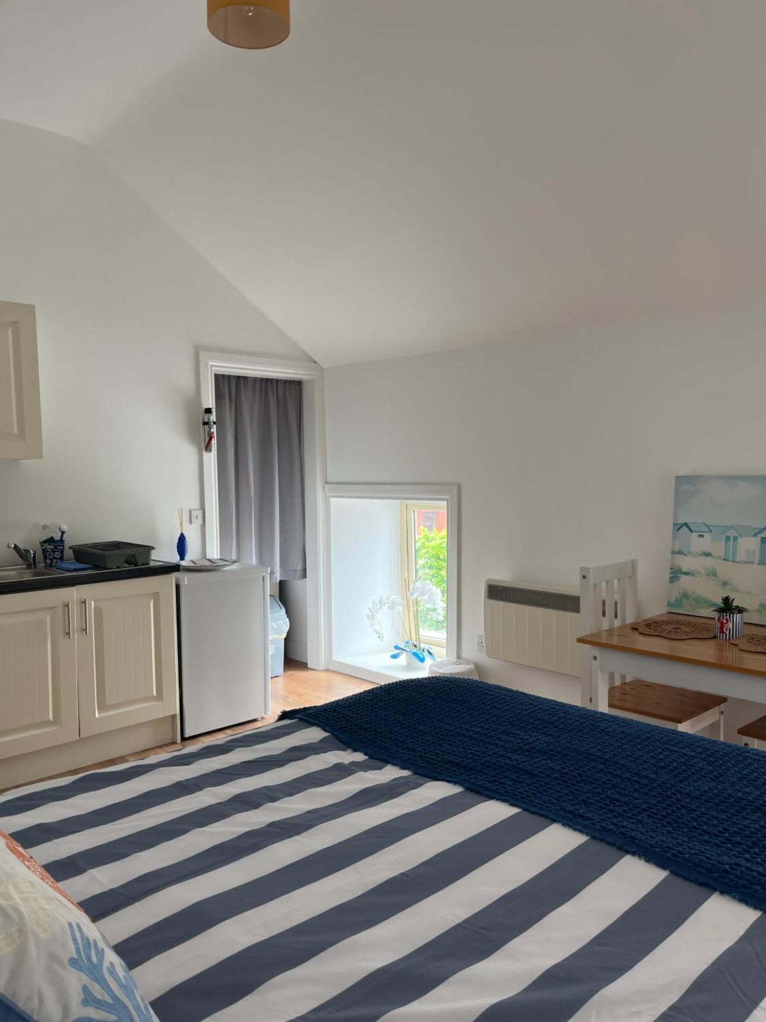 Mcgrath'S Bar & Accommodation Causeway Exteriér fotografie